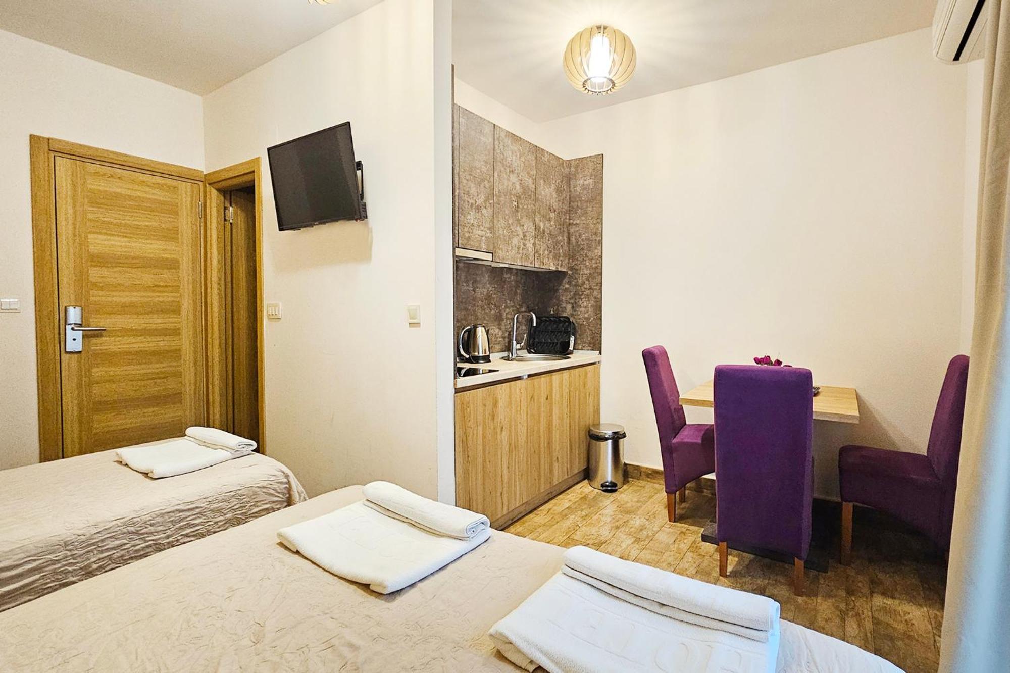 Montemaris Apartment